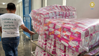 MUJERES PRIVADAS DE LA LIBERTAD DE LOS CENTROS FEMENILES DE REINSERCIÓN SANTA MARTHA Y TEPEPAN, RECIBIERON DONATIVOS DE TOALLAS SANITARIAS